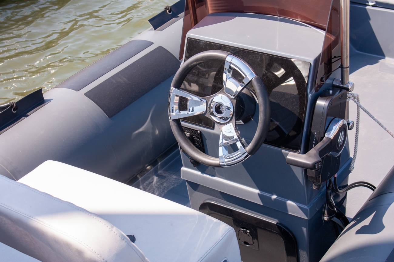 2024 Tiger Marine Dive Master 520 image 30
