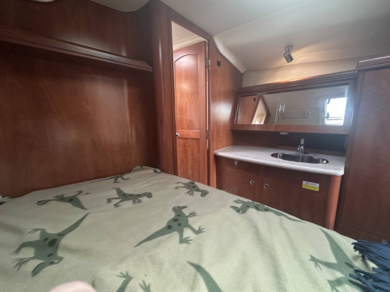 2010 Hunter Legend 41 Deck Saloon image 48