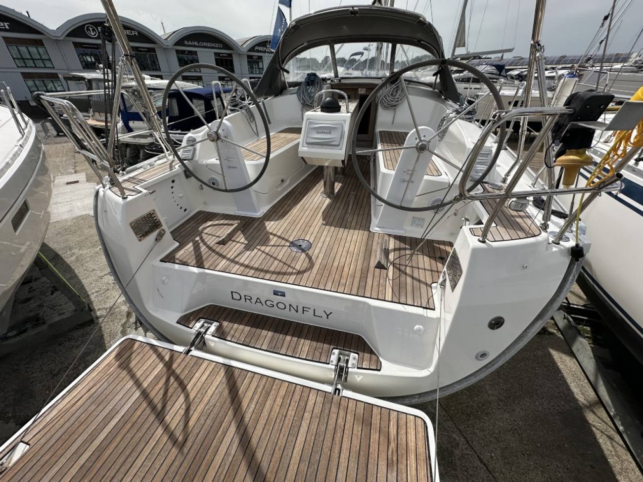 2015 Bavaria Cruiser 37 image 16