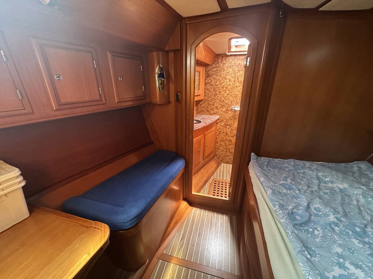 2001 Dufour 50 Prestige image 25