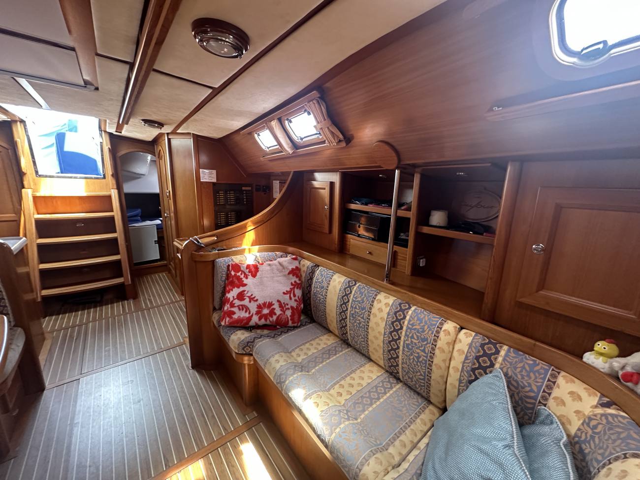 2001 Dufour 50 Prestige image 2
