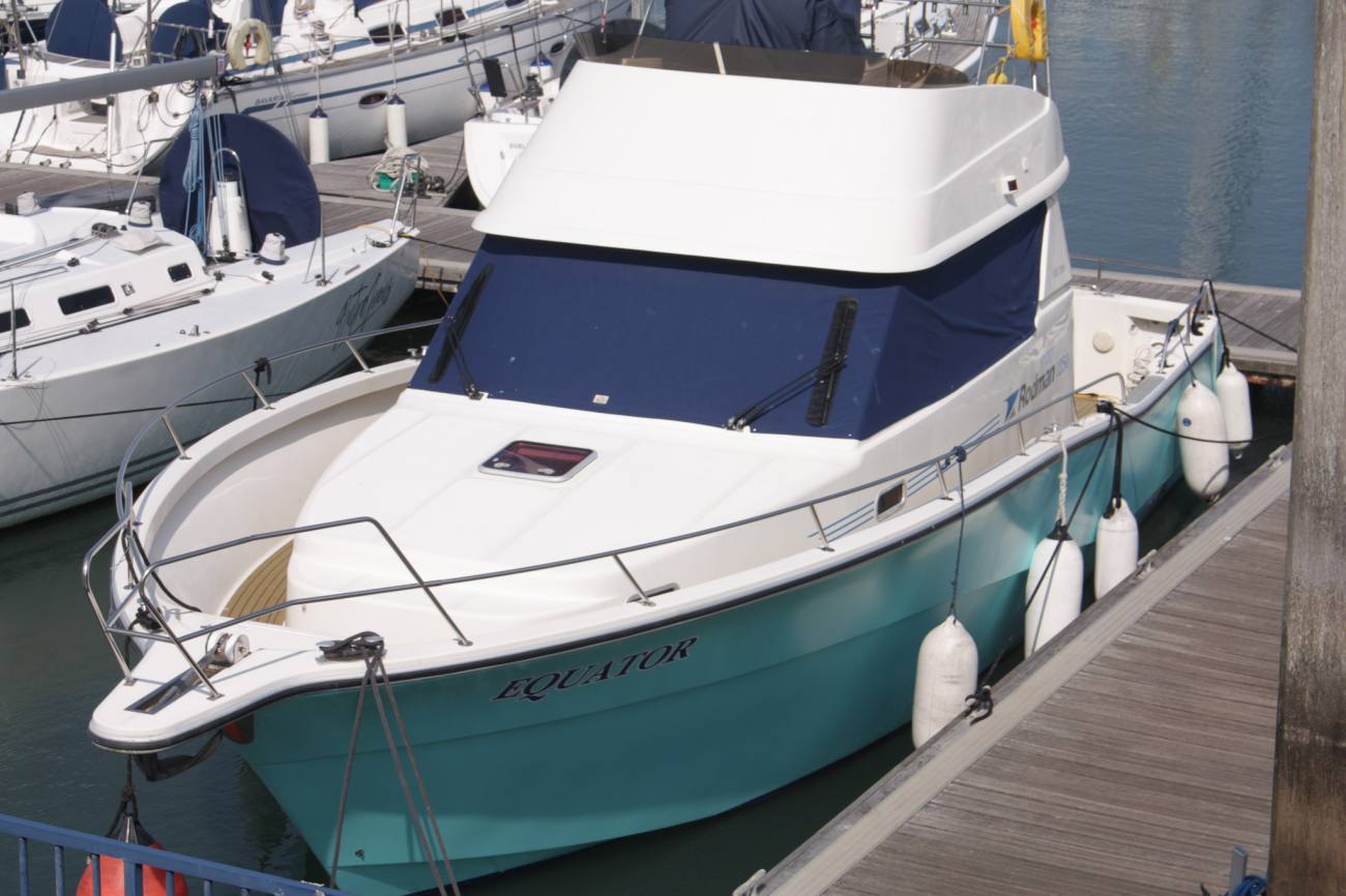 2006 Rodman 1250 image 14
