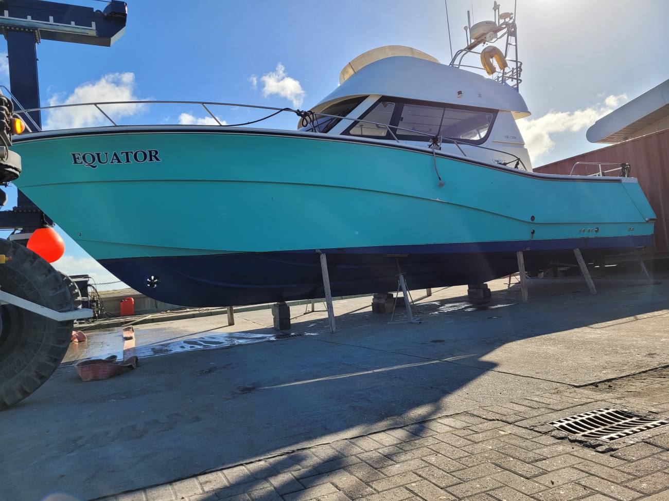 2006 Rodman 1250 image 10