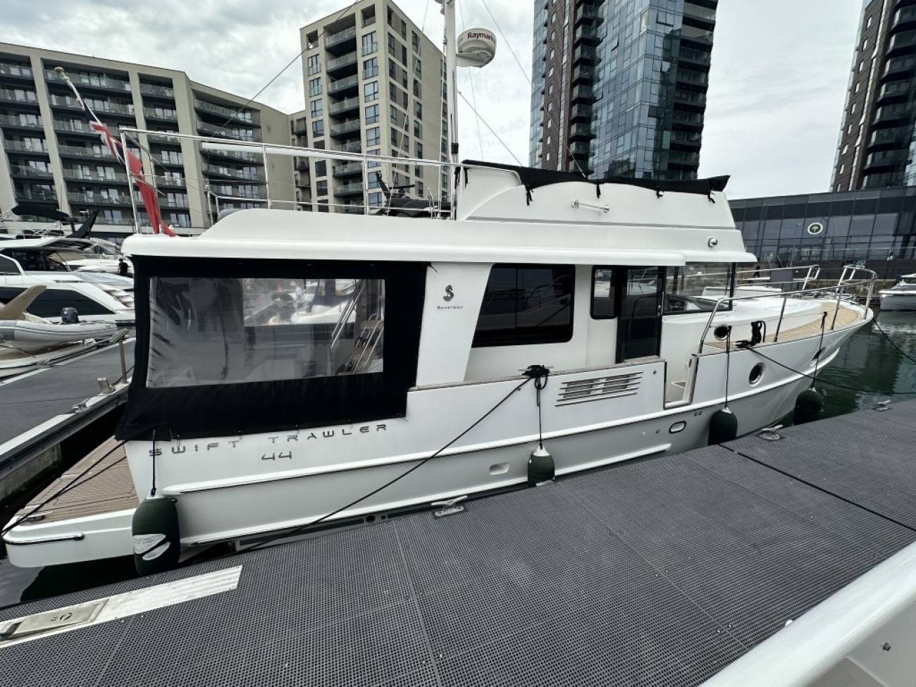 2015 Beneteau Swift Trawler 44 image 13
