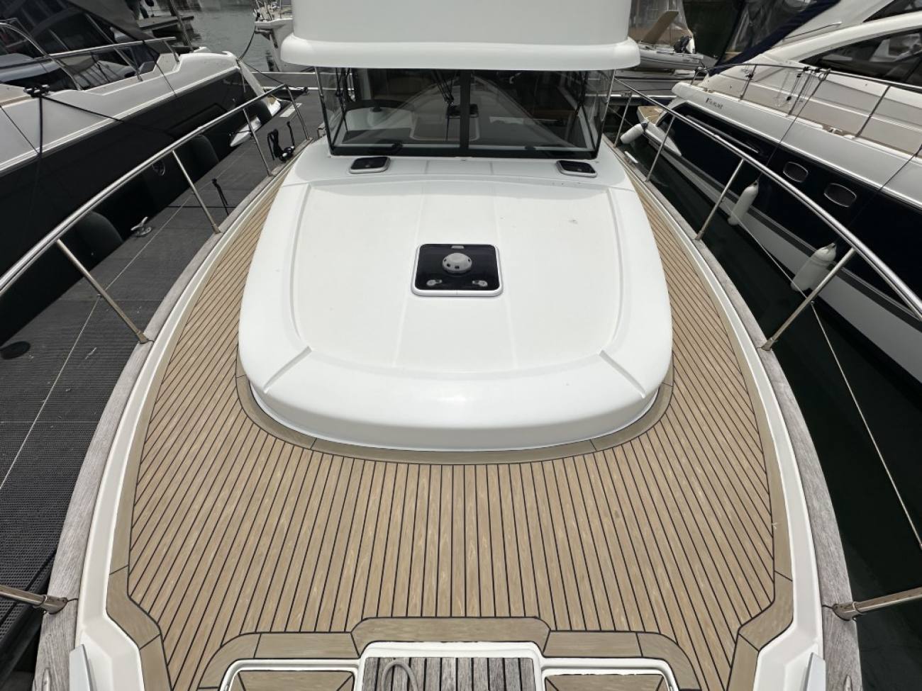 2015 Beneteau Swift Trawler 44 image 18