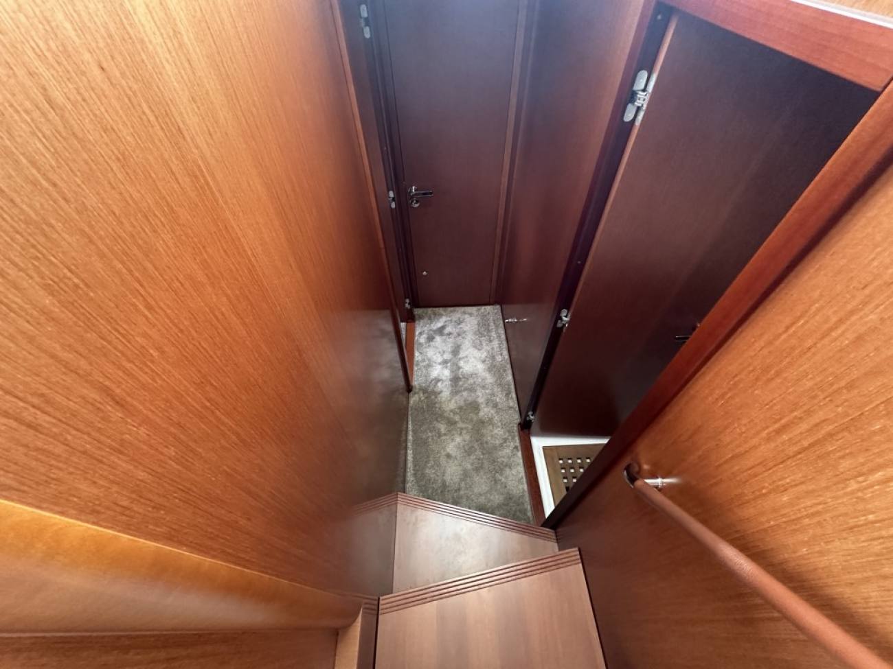 2015 Beneteau Swift Trawler 44 image 43