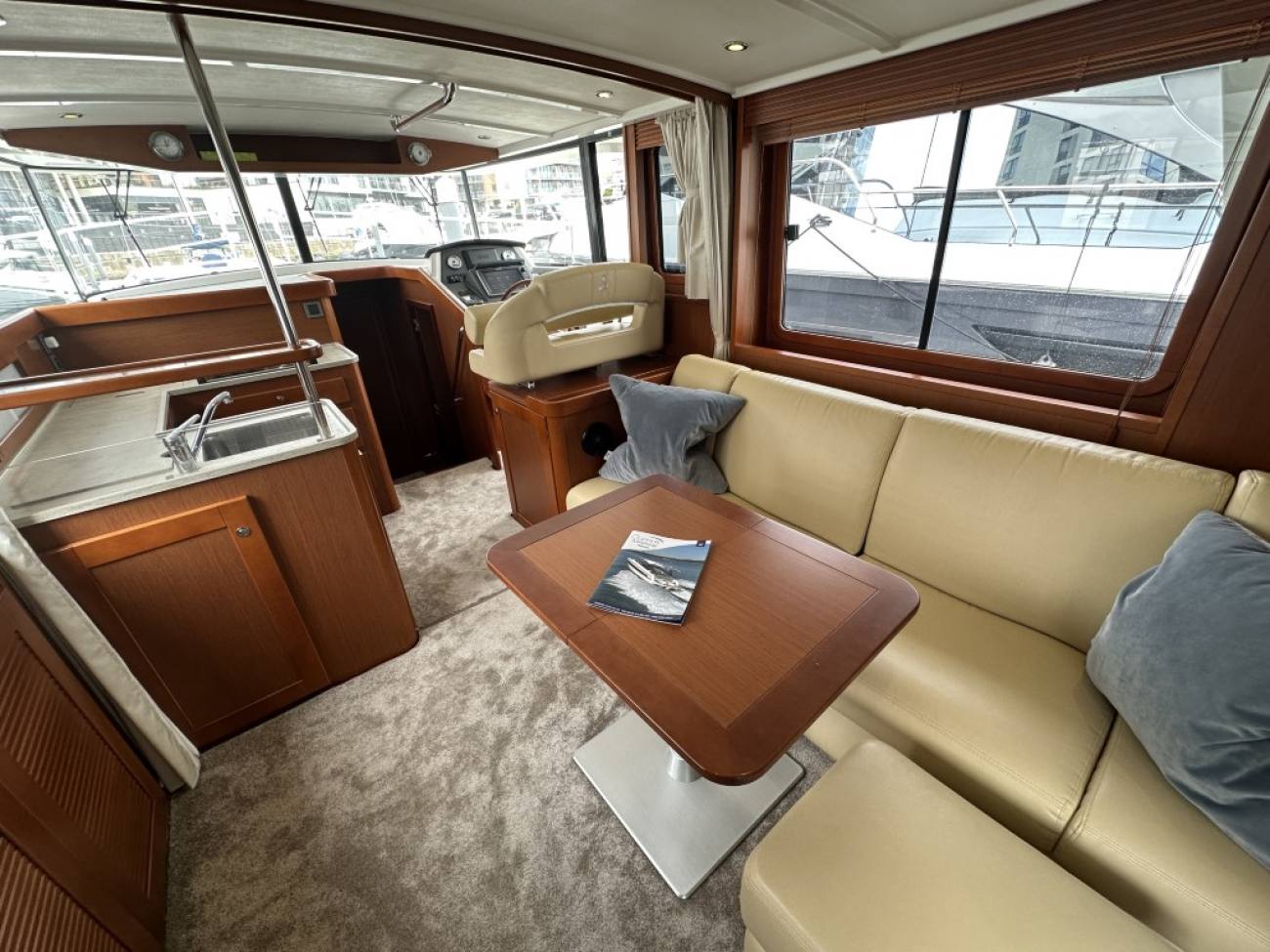 2015 Beneteau Swift Trawler 44 image 32