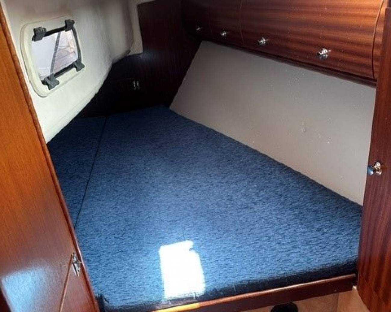 2002 Bavaria 32 image 5