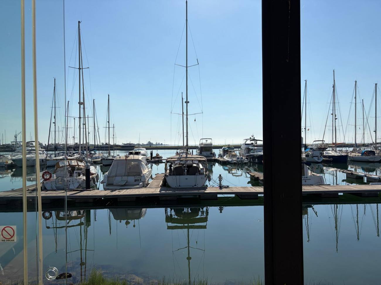 2018 Bavaria Vision 42 image 16