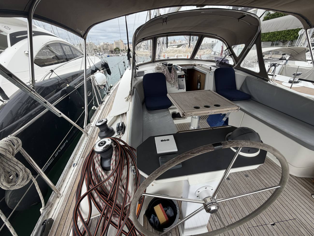 2018 Bavaria Vision 42 image 5