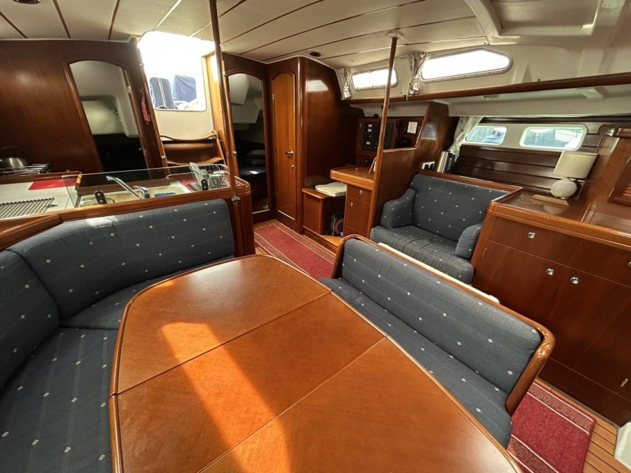 2004 Beneteau Oceanis 473 image 25