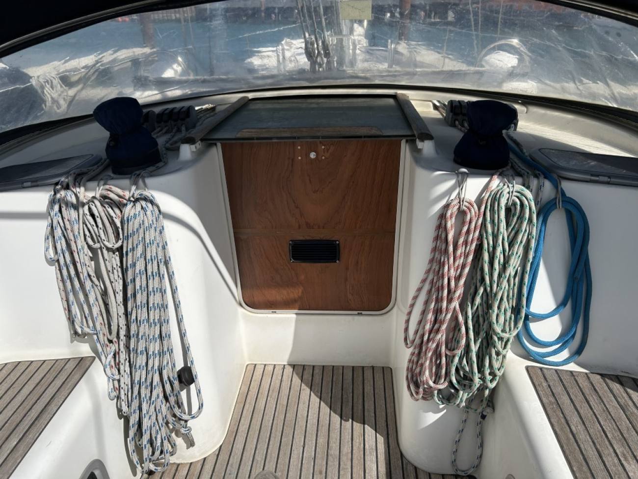 2004 Beneteau Oceanis 473 image 21