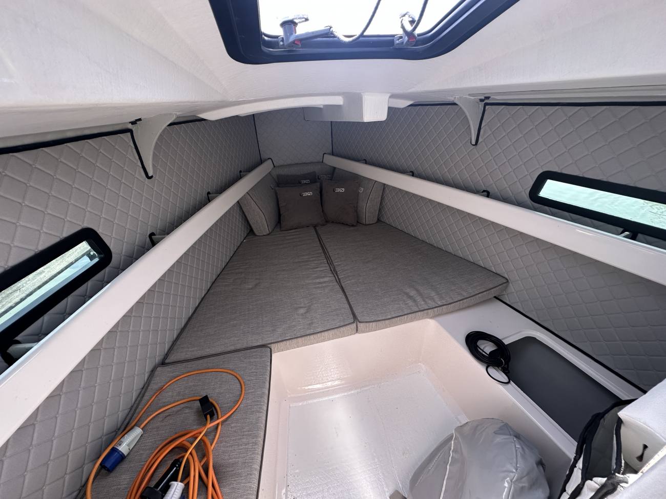 2019 One Design L30 image 16