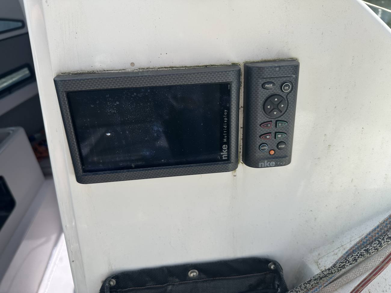2019 One Design L30 image 23
