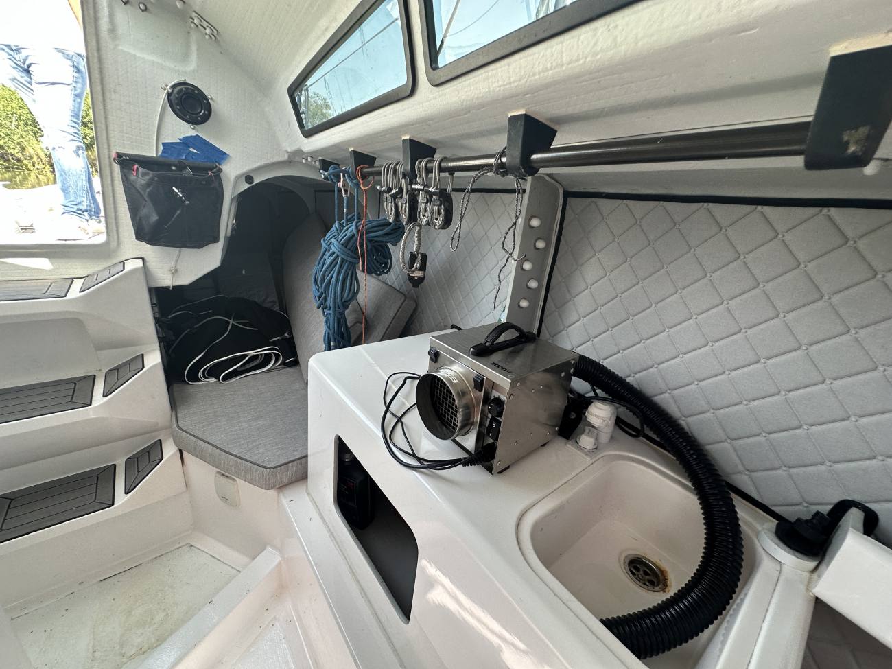 2019 One Design L30 image 20