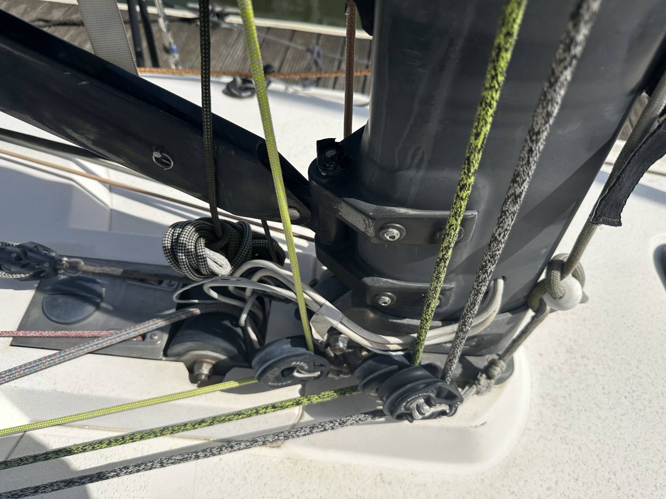 2019 One Design L30 image 27