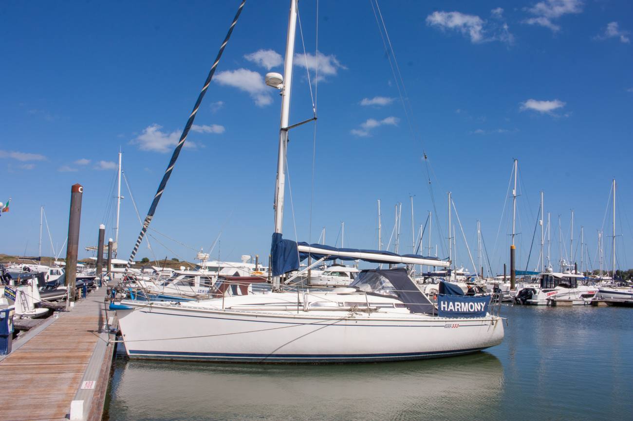 2000 Elan 333 image 13