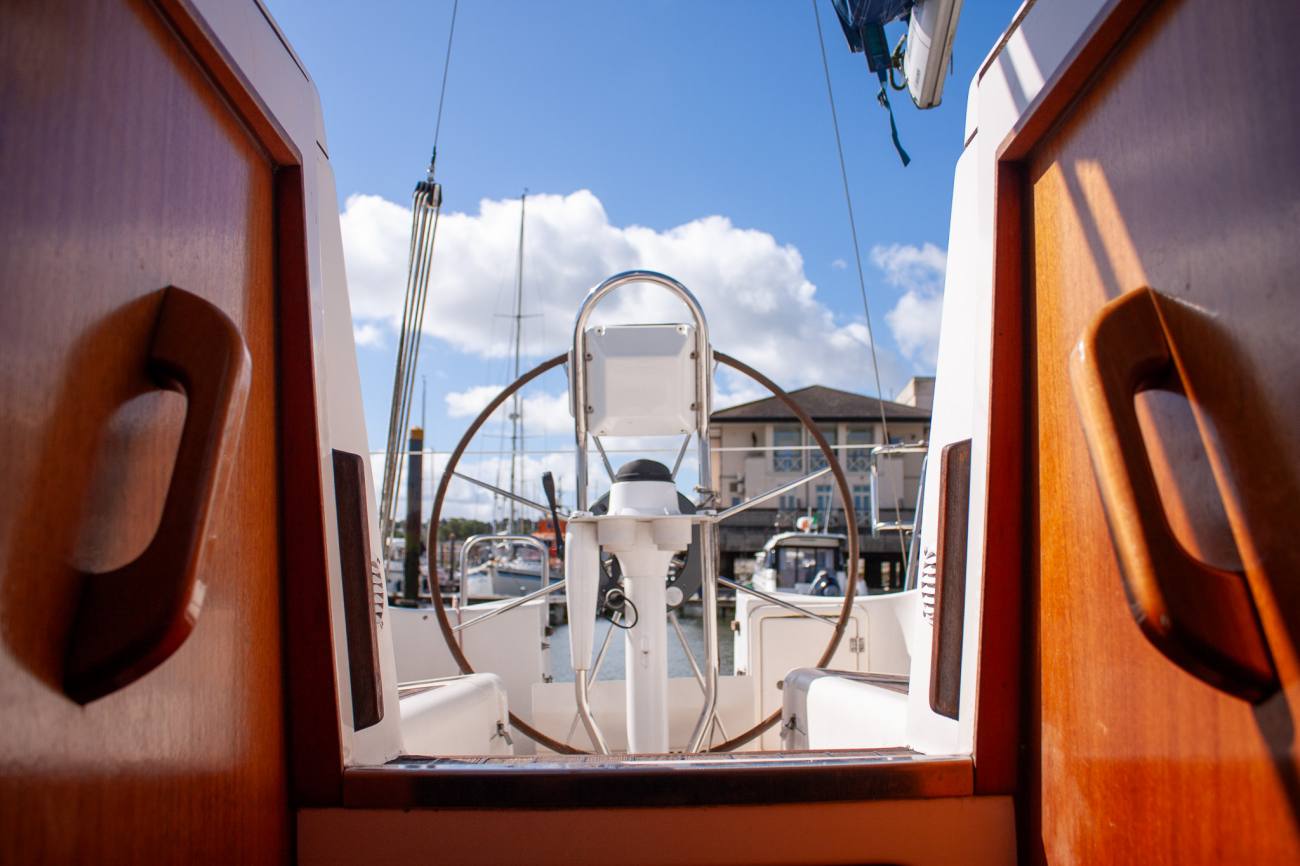 2000 Elan 333 image 10