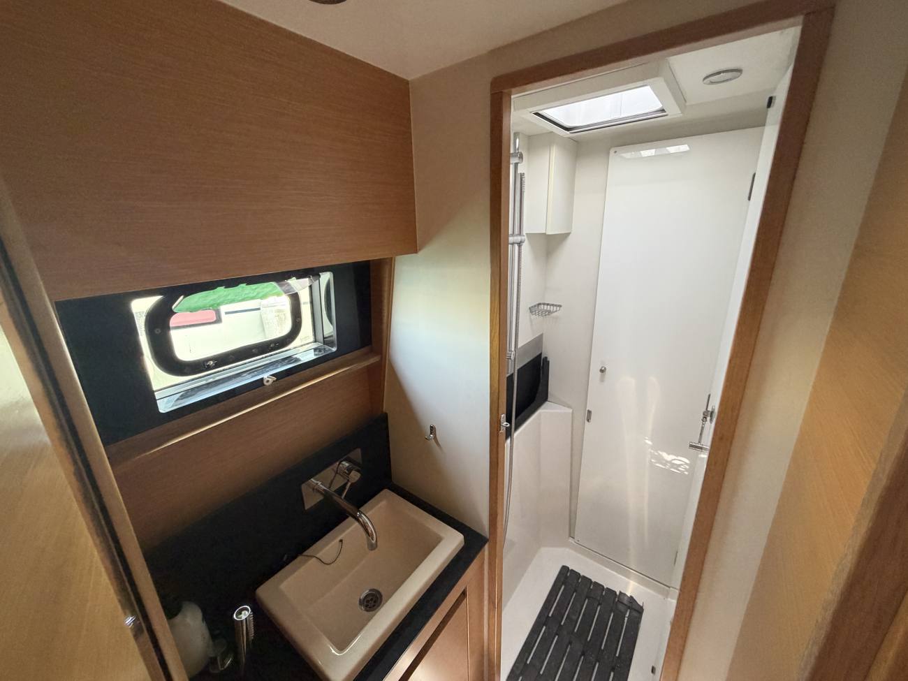 2016 Nautitech 46 FLY image 2