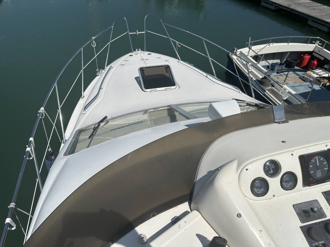 1997 Sealine 330 Statesman image 15