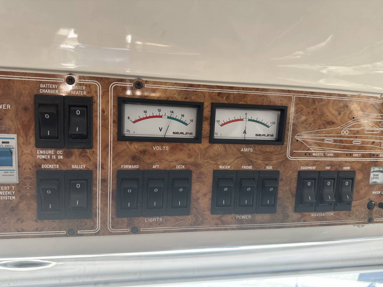 1997 Sealine 330 Statesman image 40
