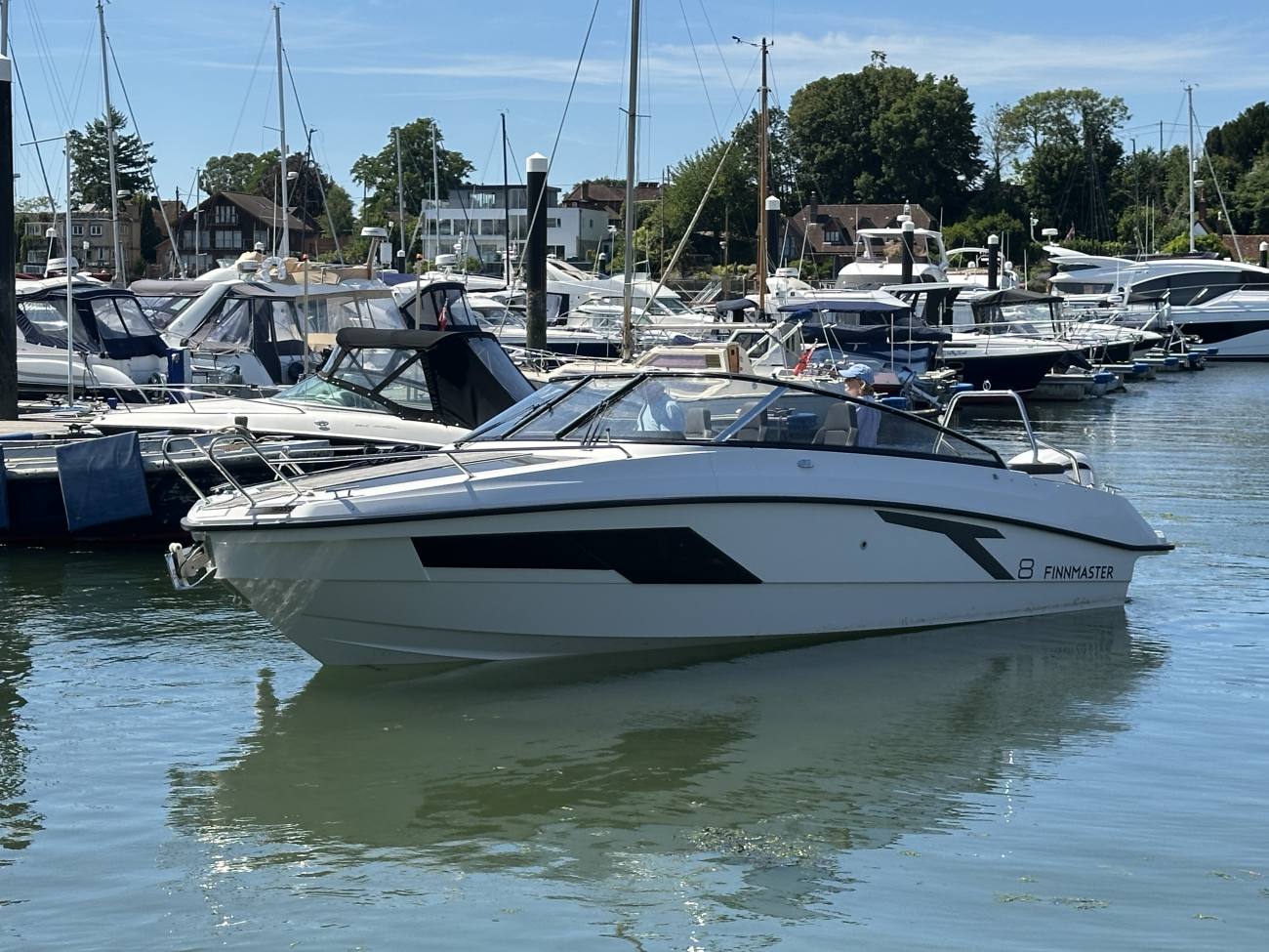 2022 Finnmaster T8 image 11