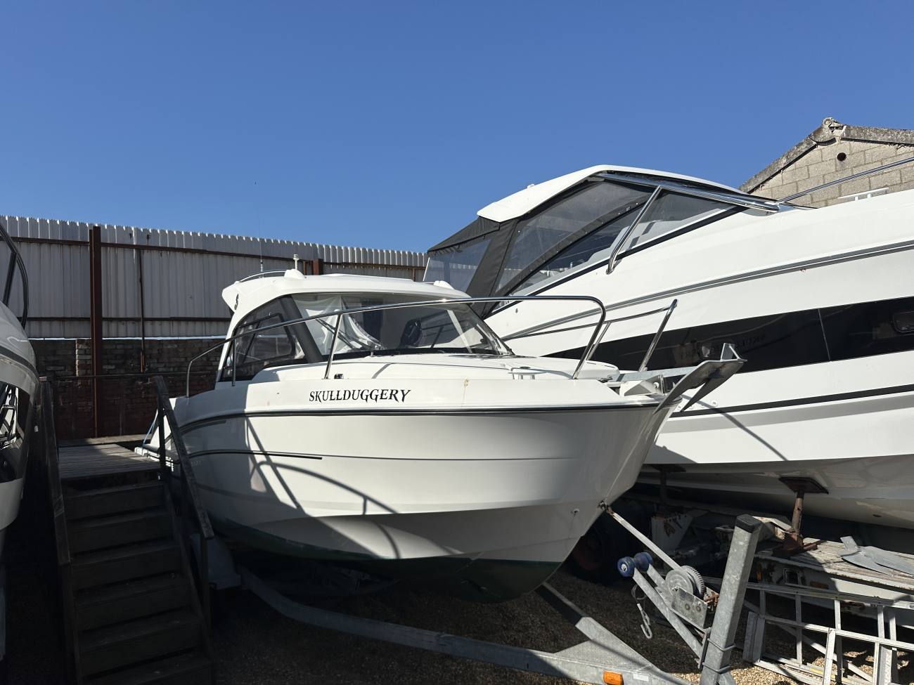 2019 Beneteau Antares 7 image 13