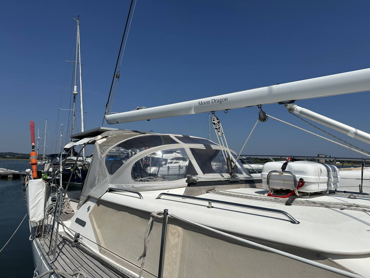 1998 Oyster 42 image 35