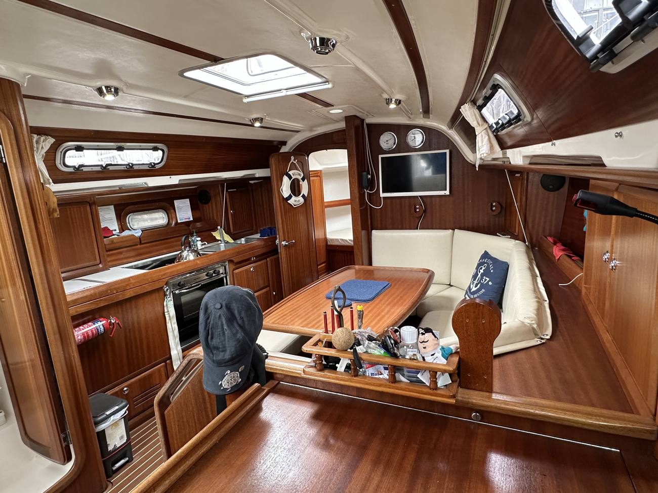 2000 Bavaria 36 Holiday image 19