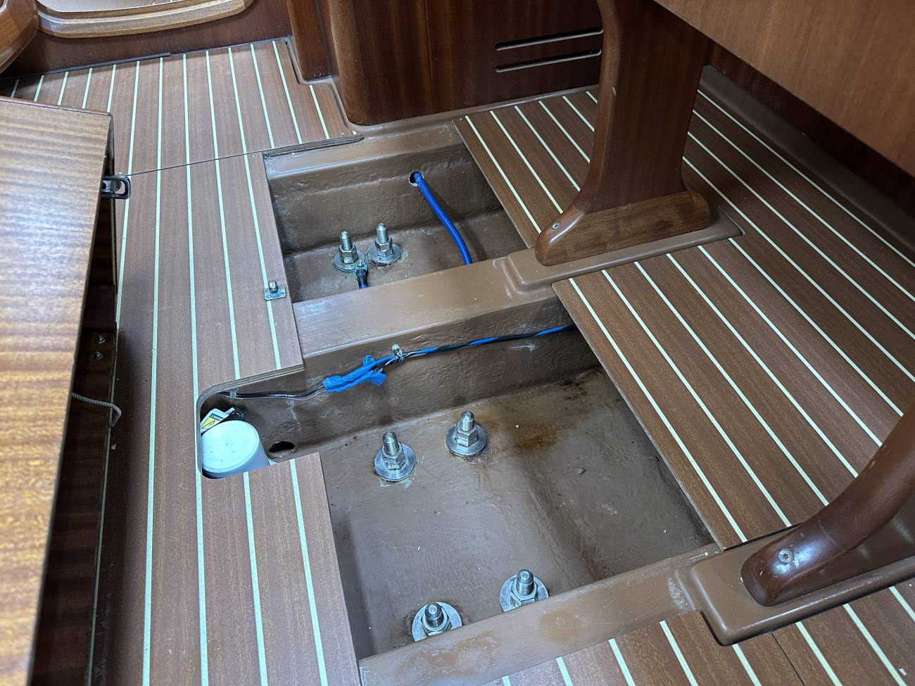 2000 Bavaria 36 Holiday image 43