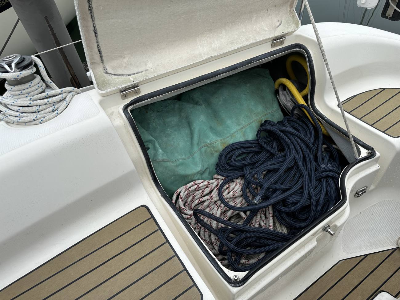 2000 Bavaria 36 Holiday image 5