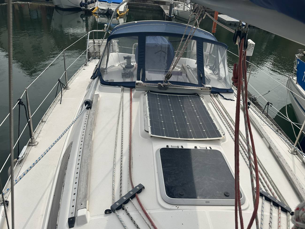1997 Jeanneau 342 image 12