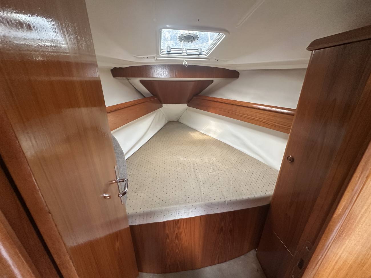 1997 Jeanneau 342 image 21
