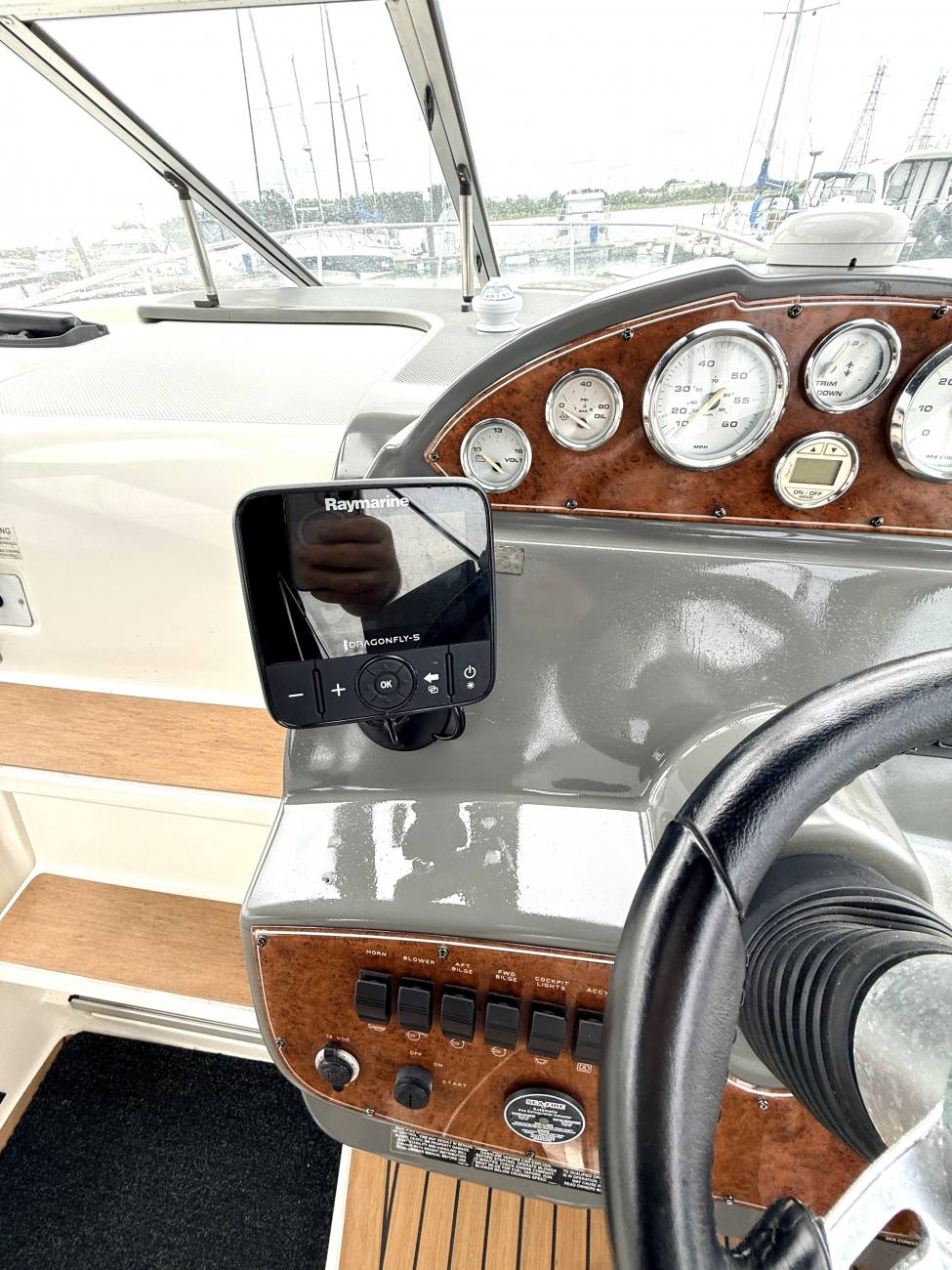 2005 Bayliner 265 image 16