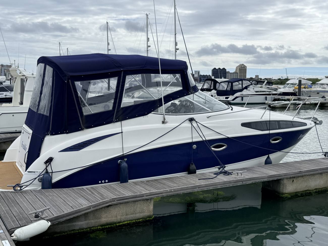 2005 Bayliner 265 image 7