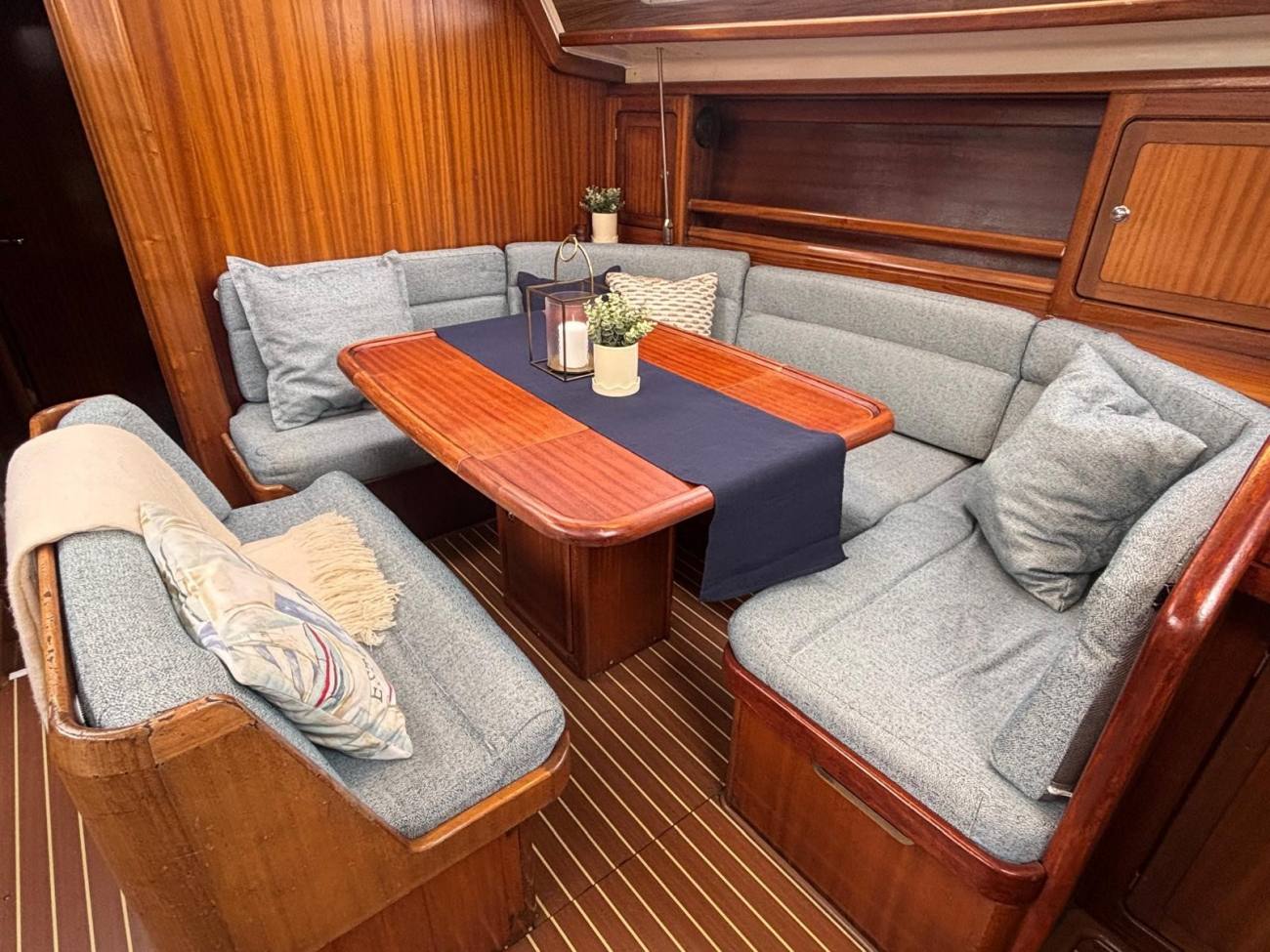 2001 Bavaria Ocean 47 CC image 33