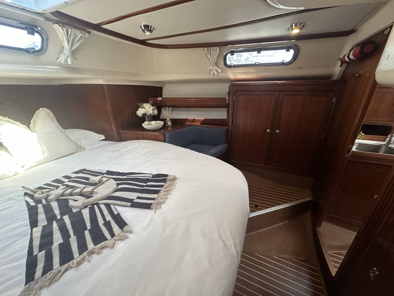 2001 Bavaria Ocean 47 CC image 47