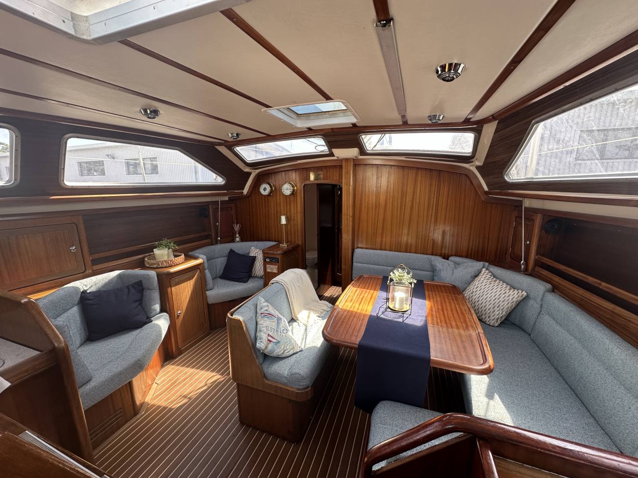 2001 Bavaria Ocean 47 CC image 30