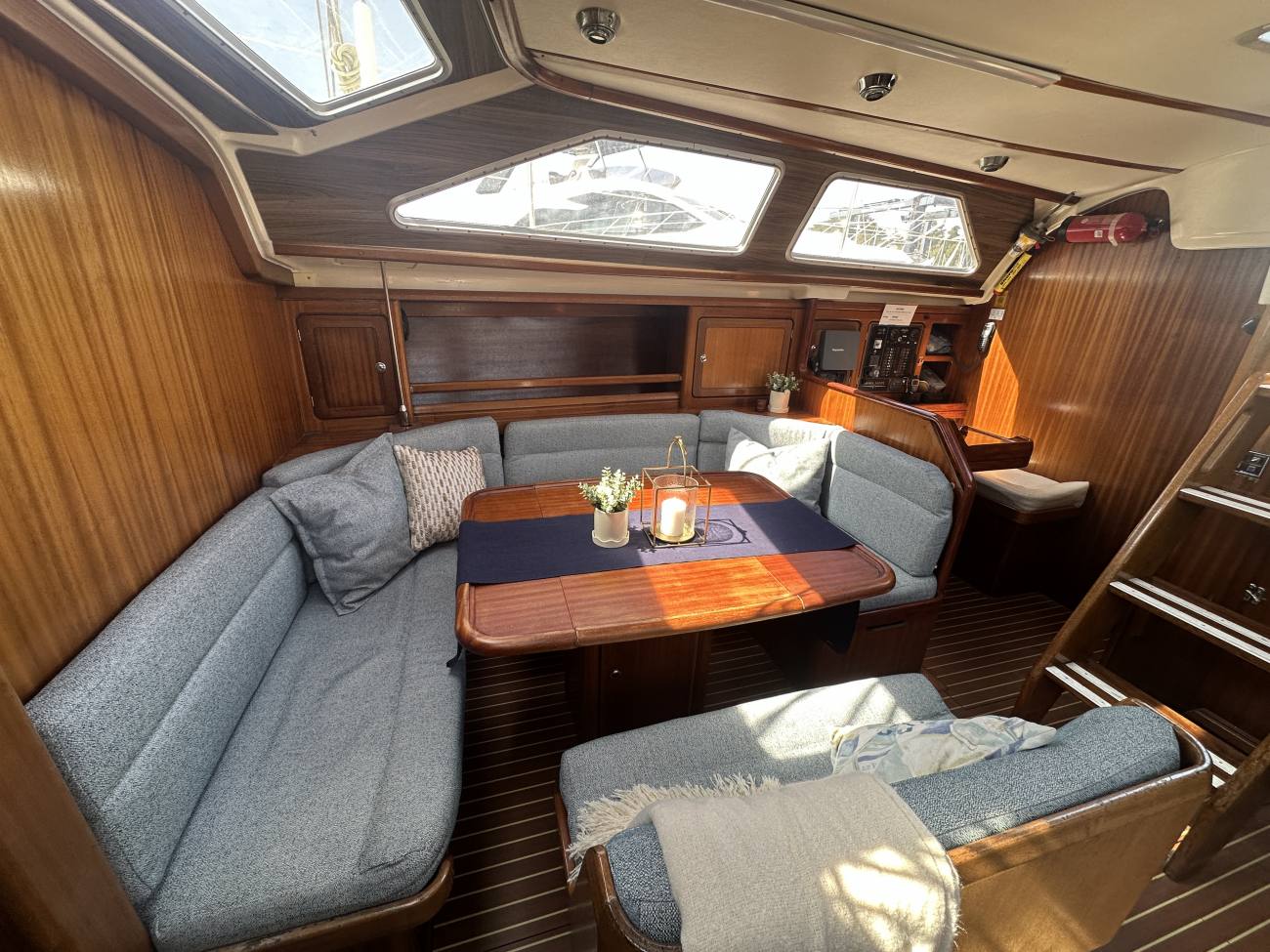 2001 Bavaria Ocean 47 CC image 35