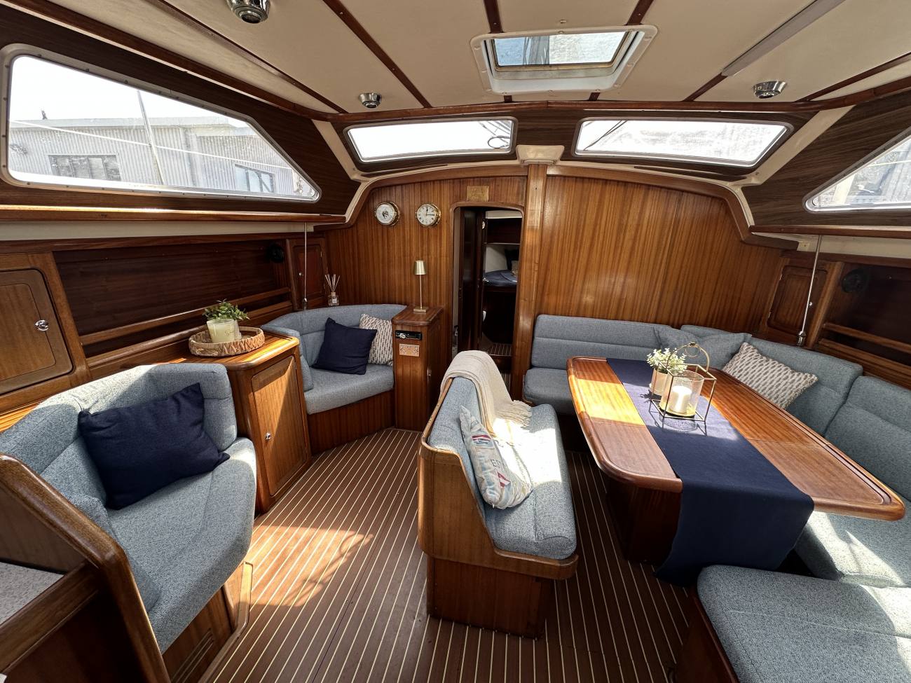 2001 Bavaria Ocean 47 CC image 29