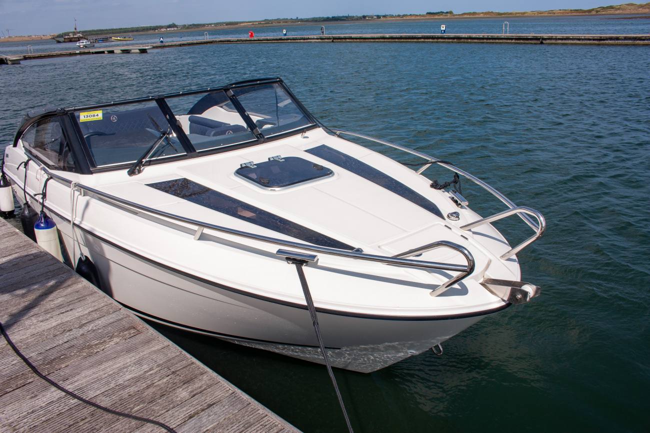 2024 Parker 630  Day Cruiser image 19