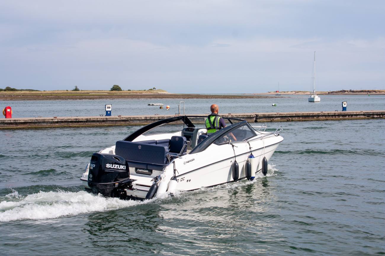2024 Parker 630  Day Cruiser image 11