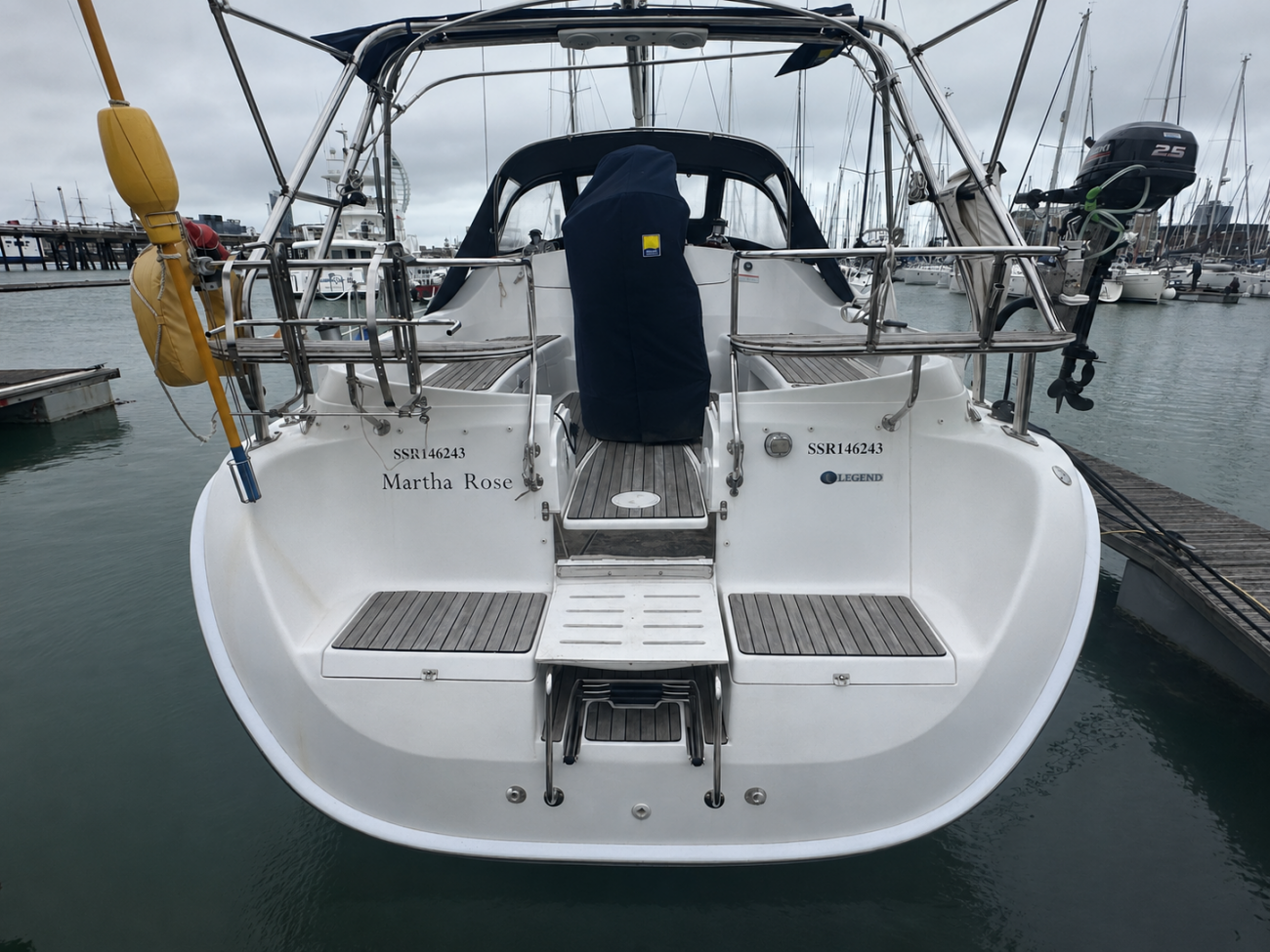 2010 Hunter Legend 41 Deck Saloon image 16