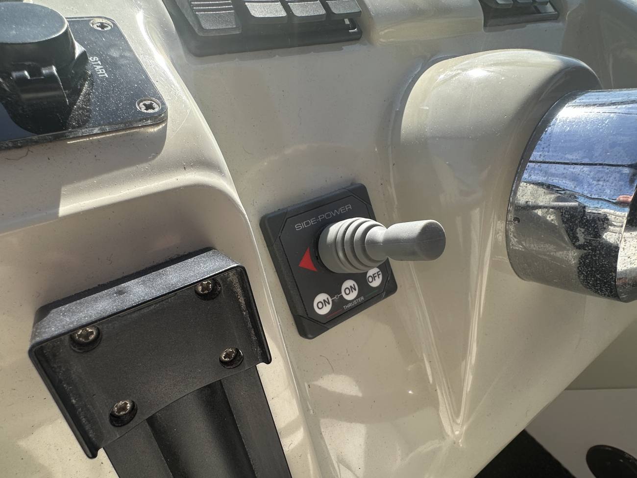1997 Sealine S37 image 17