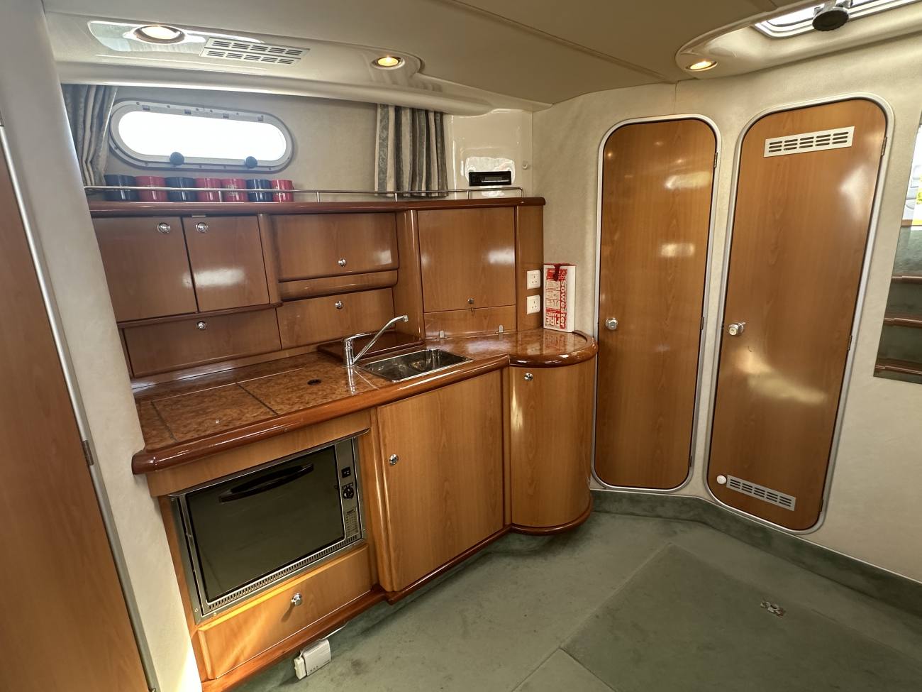 1997 Sealine S37 image 26