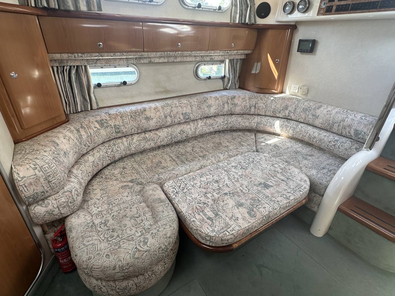 1997 Sealine S37 image 29