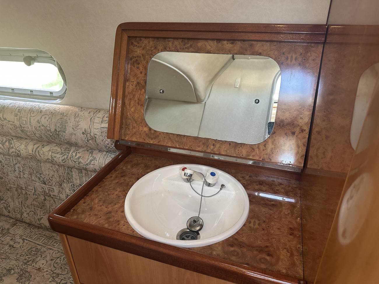 1997 Sealine S37 image 35