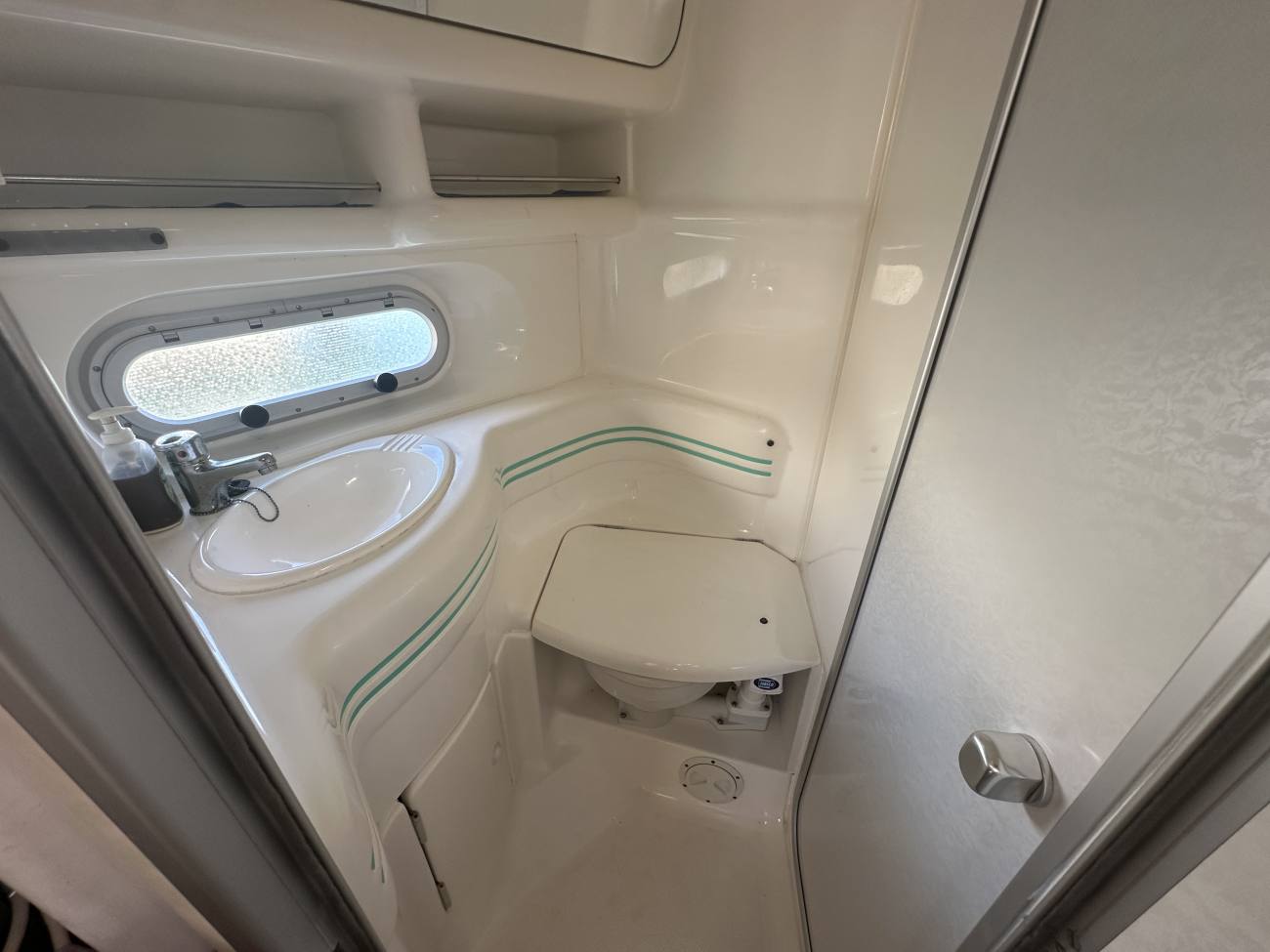 1997 Sealine S37 image 2