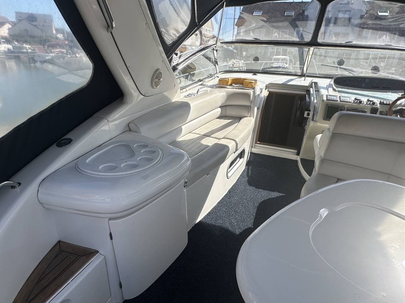 1997 Sealine S37 image 4