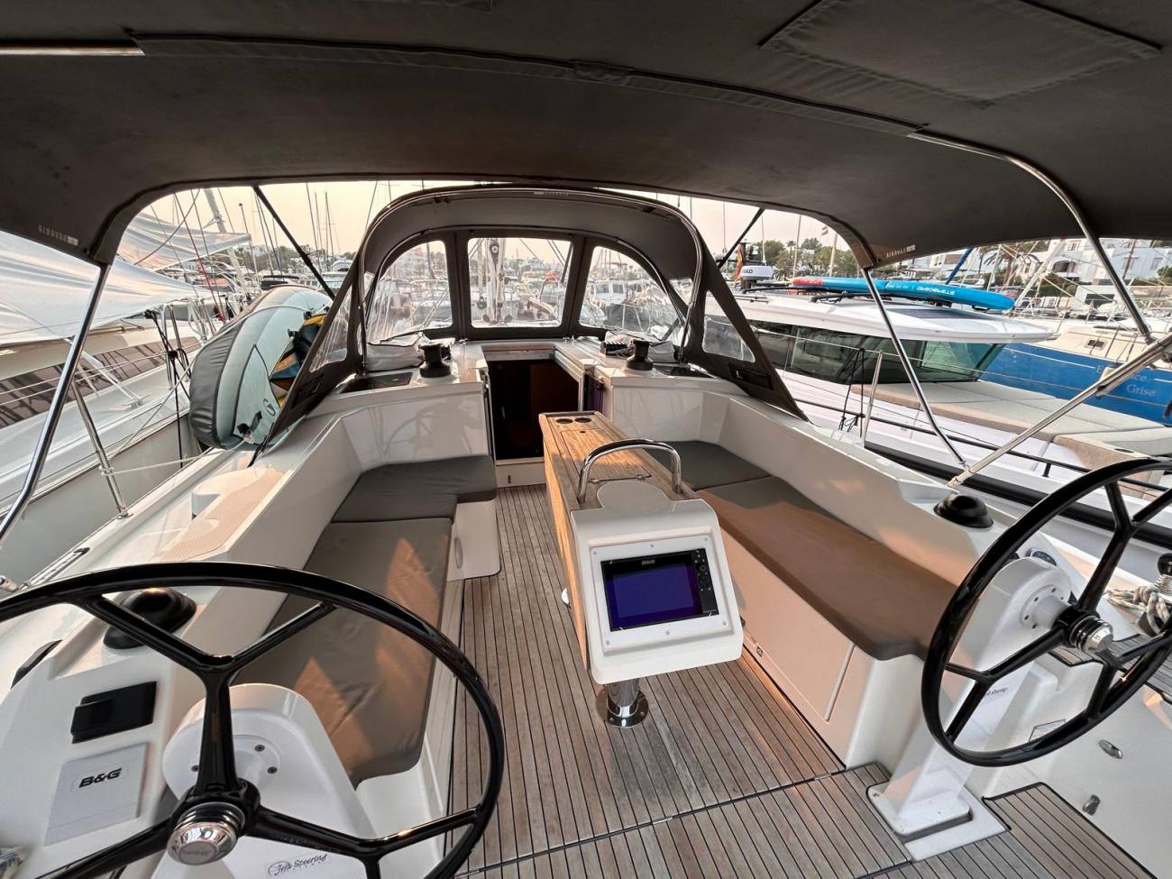 2023 Bavaria C38 image 11